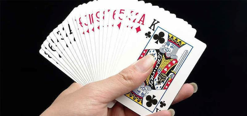 Chia sẻ cách chơi bài tiến lên miền Bắc luôn thắng tại OK36 - Ảnh 2