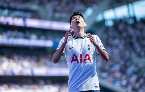 Son Heung-Min- Chân sút xuất sắc nhất khu vực Châu Á - Ảnh 1
